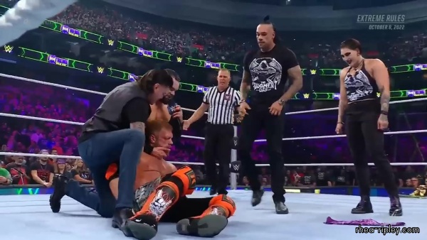 Click to view full size image
==============
WWE_EXTREME_RULES_2022_OCT__082C_2022_1676.jpg WWE_EXTREME_RULES_2022_OCT__082C_2022_1676.jpg
