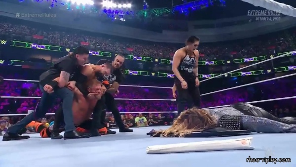 WWE_EXTREME_RULES_2022_OCT__082C_2022_1838.jpg