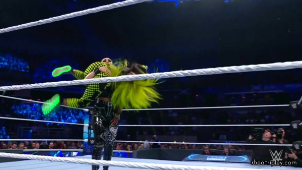 Click to view full size image
==============
WWE_Friday_Night_SmackDown_2022_04_15_1080p_HDTV_x264-Star_0801.jpg WWE_Friday_Night_SmackDown_2022_04_15_1080p_HDTV_x264-Star_0801.jpg