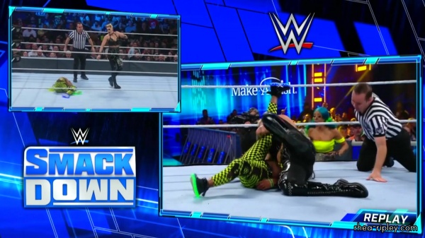 WWE_Friday_Night_SmackDown_2022_04_15_1080p_HDTV_x264-Star_1653.jpg