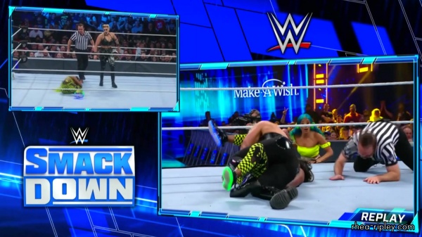 WWE_Friday_Night_SmackDown_2022_04_15_1080p_HDTV_x264-Star_1655.jpg