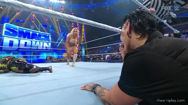 WWE_Friday_Night_SmackDown_2023_03_10_1080p_HDTV_x264-NWCHD_part_2_0627.jpg