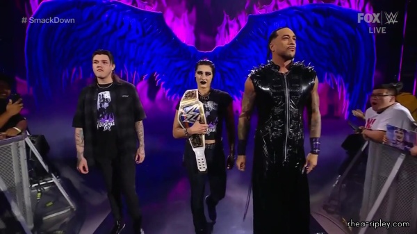 WWE_Friday_Night_SmackDown_2023_04_14_1080p_HDTV_x264-NWCHD_0443.jpg