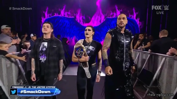 WWE_Friday_Night_SmackDown_2023_04_14_1080p_HDTV_x264-NWCHD_0463.jpg