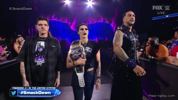 WWE_Friday_Night_SmackDown_2023_04_14_1080p_HDTV_x264-NWCHD_0482.jpg