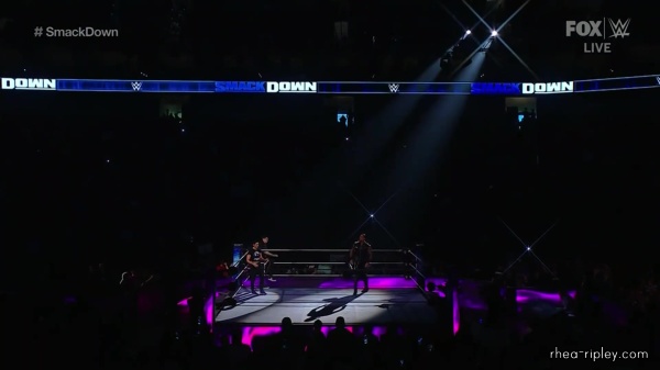 WWE_Friday_Night_SmackDown_2023_04_14_1080p_HDTV_x264-NWCHD_0576.jpg