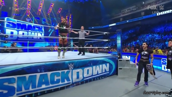 WWE_Friday_Night_SmackDown_2023_04_14_1080p_HDTV_x264-NWCHD_1227.jpg