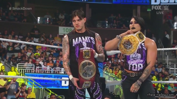WWE_Friday_Night_SmackDown_2023_07_21_1080p_HDTV_x264-NWCHD_part_2_0418.jpg