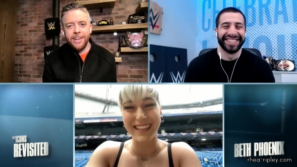 WWE_ICONS_REVISITED_S1___E2__Beth_Phoenix_0671.jpg