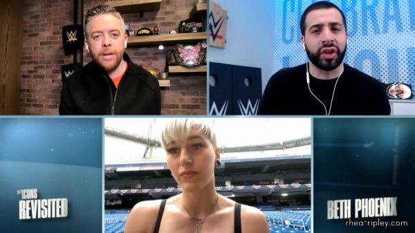 WWE_ICONS_REVISITED_S1___E2__Beth_Phoenix_0872.jpg