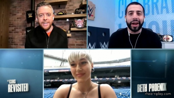 WWE_ICONS_REVISITED_S1___E2__Beth_Phoenix_1437.jpg