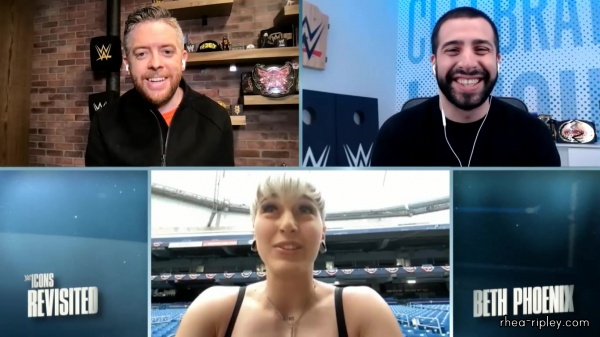 WWE_ICONS_REVISITED_S1___E2__Beth_Phoenix_1468.jpg