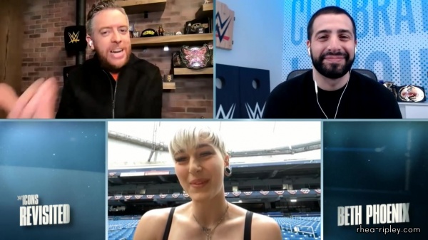 WWE_ICONS_REVISITED_S1___E2__Beth_Phoenix_1636.jpg