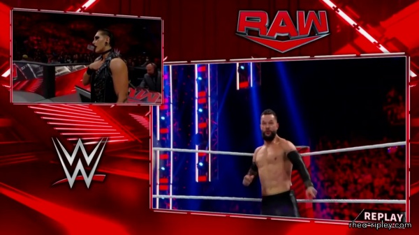 WWE_Monday_Night_RAW_2022_08_22_720p_HDTV_x264-Star_part_1_2449.jpg