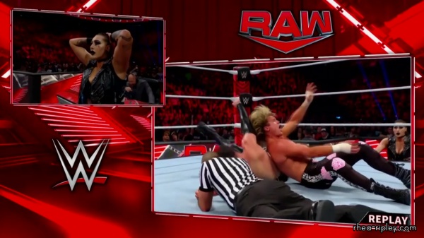 WWE_Monday_Night_RAW_2022_08_22_720p_HDTV_x264-Star_part_1_2633.jpg
