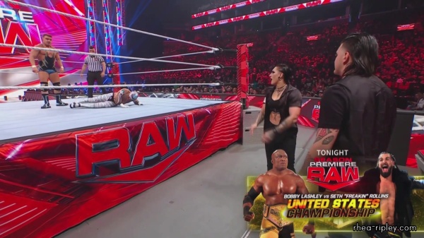WWE_Monday_Night_RAW_2022_10_10_1080p_HDTV_x264-Star_0331.jpg