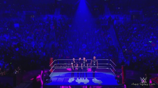 WWE_Monday_Night_RAW_2022_10_10_1080p_HDTV_x264-Star_1542.jpg