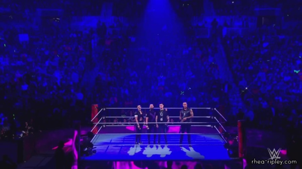 WWE_Monday_Night_RAW_2022_10_10_1080p_HDTV_x264-Star_1547.jpg