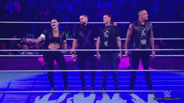 WWE_Monday_Night_RAW_2022_10_10_1080p_HDTV_x264-Star_1582.jpg
