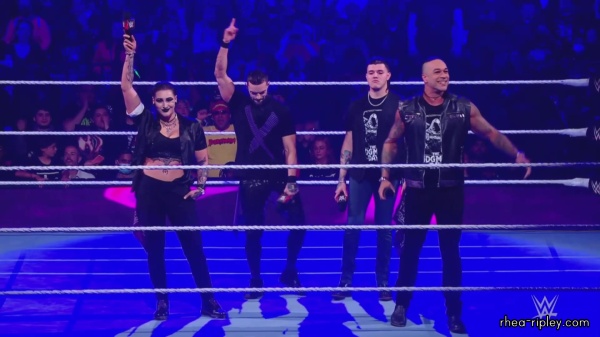 WWE_Monday_Night_RAW_2022_10_10_1080p_HDTV_x264-Star_1701.jpg