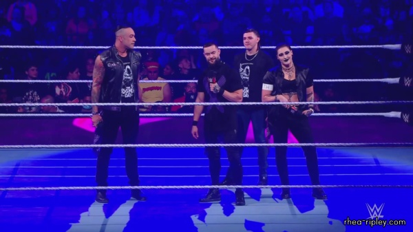 WWE_Monday_Night_RAW_2022_10_10_1080p_HDTV_x264-Star_1815.jpg