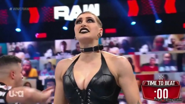 WWE_Monday_Night_Raw_2021_05_24_720p_HDTV_x264-NWCHD_1180.jpg