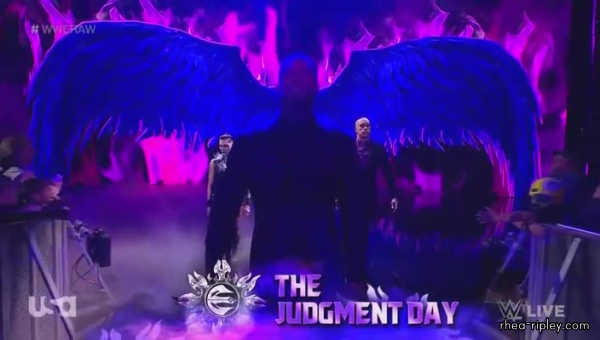 WWE_Monday_Night_Raw_2022_06_06_HDTV_x264-NWCHD_28229_0241.jpg