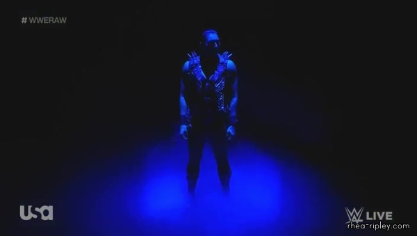 WWE_Monday_Night_Raw_2022_06_06_HDTV_x264-NWCHD_28329_0191.jpg