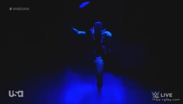 WWE_Monday_Night_Raw_2022_06_06_HDTV_x264-NWCHD_28329_0200.jpg