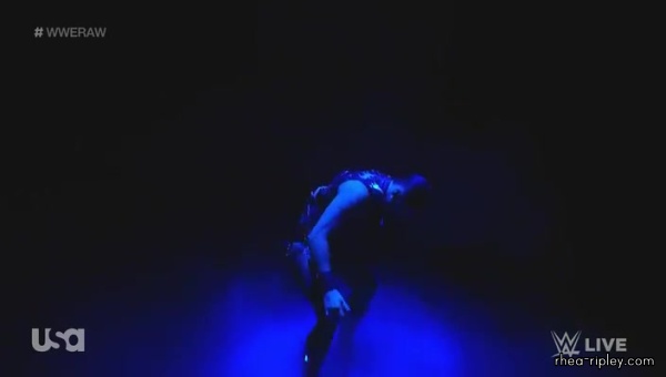 WWE_Monday_Night_Raw_2022_06_06_HDTV_x264-NWCHD_28329_0202.jpg
