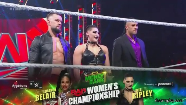 WWE_Monday_Night_Raw_2022_06_06_HDTV_x264-NWCHD_28329_2711.jpg