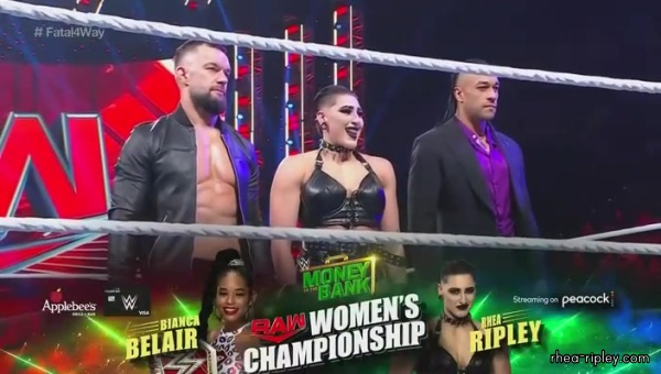 WWE_Monday_Night_Raw_2022_06_06_HDTV_x264-NWCHD_28329_2712.jpg