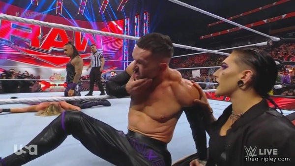 WWE_Monday_Night_Raw_2022_08_29_720p_HDTV_x264-NWCHD_1426.jpg