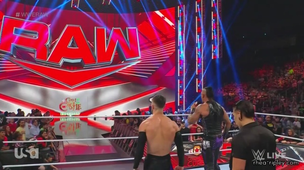 WWE_Monday_Night_Raw_2022_08_29_720p_HDTV_x264-NWCHD_1996.jpg