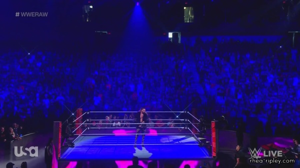 WWE_Monday_Night_Raw_2022_11_07_1080p_HDTV_x264-NWCHD_0301.jpg