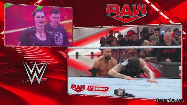 WWE_Monday_Night_Raw_2022_11_14_1080p_HDTV_x264-NWCHD_153.jpg