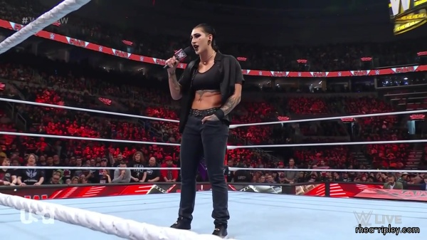 WWE_Monday_Night_Raw_2023_03_20_720p_HDTV_x264-NWCHD_1434.jpg