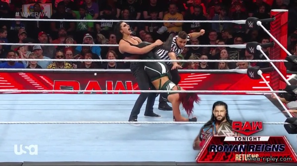WWE_Monday_Night_Raw_2023_03_20_720p_HDTV_x264-NWCHD_2758.jpg