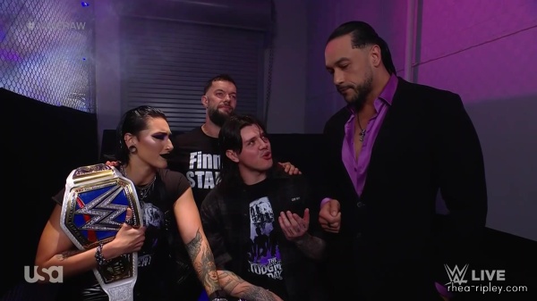 WWE_Monday_Night_Raw_2023_04_17_1080p_HDTV_x264-NWCHD_part_2_143.jpg