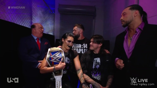 WWE_Monday_Night_Raw_2023_04_17_1080p_HDTV_x264-NWCHD_part_2_228.jpg