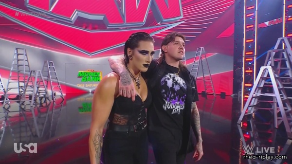 WWE_Monday_Night_Raw_2023_06_26_1080p_HDTV_x264-NWCHD_1460.jpg