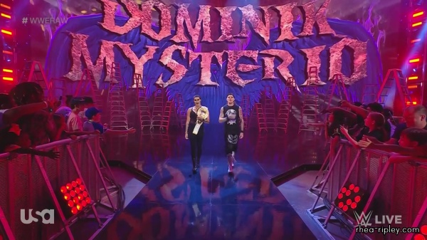 WWE_Monday_Night_Raw_2023_06_26_1080p_HDTV_x264-NWCHD_part_3_0129.jpg