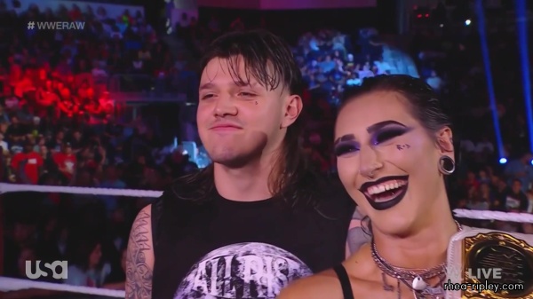 WWE_Monday_Night_Raw_2023_06_26_1080p_HDTV_x264-NWCHD_part_3_0420.jpg