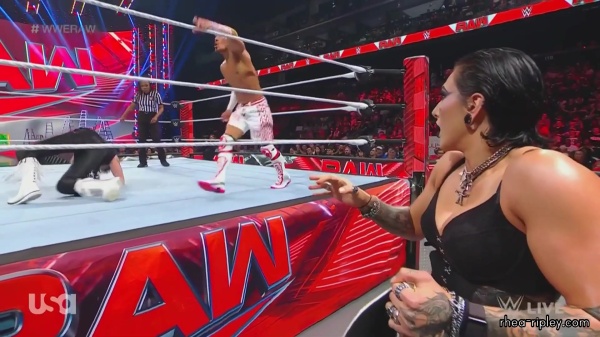 WWE_Monday_Night_Raw_2023_06_26_1080p_HDTV_x264-NWCHD_part_3_0727.jpg