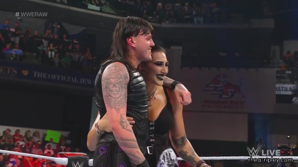 WWE_Monday_Night_Raw_2023_06_26_1080p_HDTV_x264-NWCHD_part_3_0985.jpg