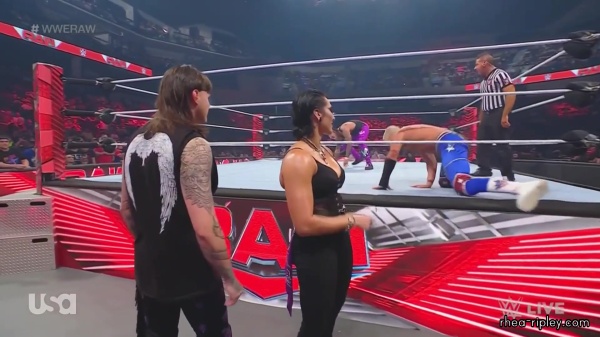 WWE_Monday_Night_Raw_2023_06_26_1080p_HDTV_x264-NWCHD_part_5_0218.jpg
