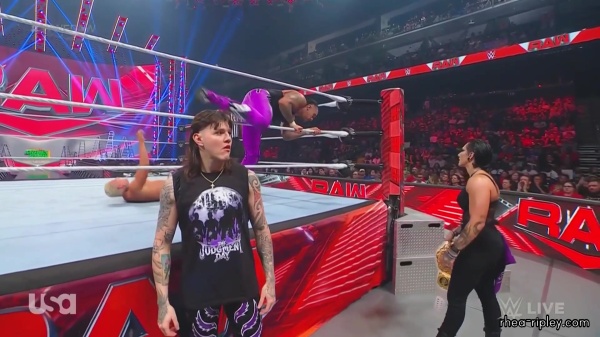 WWE_Monday_Night_Raw_2023_06_26_1080p_HDTV_x264-NWCHD_part_5_0483.jpg