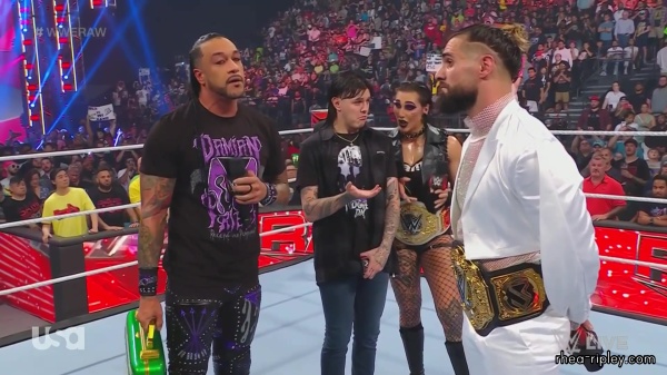 WWE_Monday_Night_Raw_2023_07_03_1080p_HDTV_x264-NWCHD_0401.jpg
