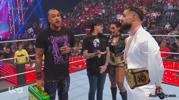 WWE_Monday_Night_Raw_2023_07_03_1080p_HDTV_x264-NWCHD_0402.jpg