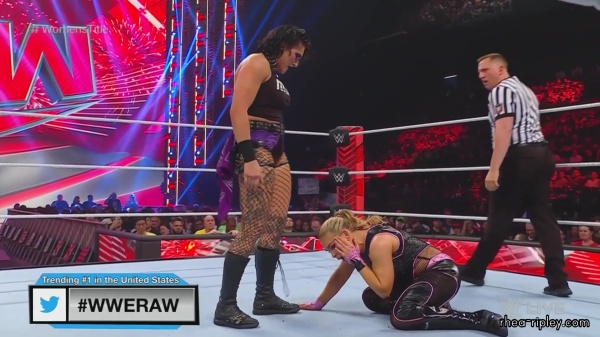 WWE_Monday_Night_Raw_2023_07_03_1080p_HDTV_x264-NWCHD_part_2_1011.jpg